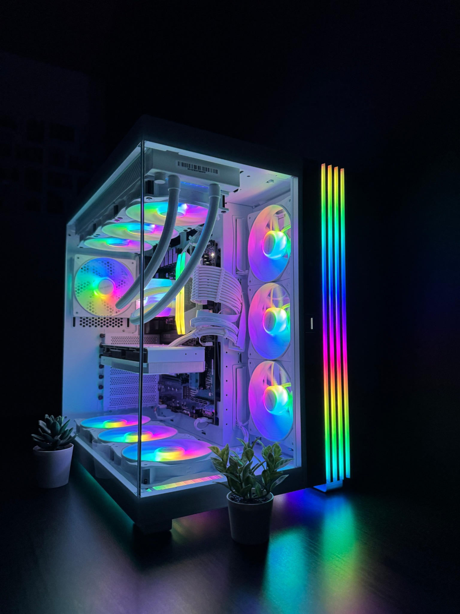Weißer Gaming PC